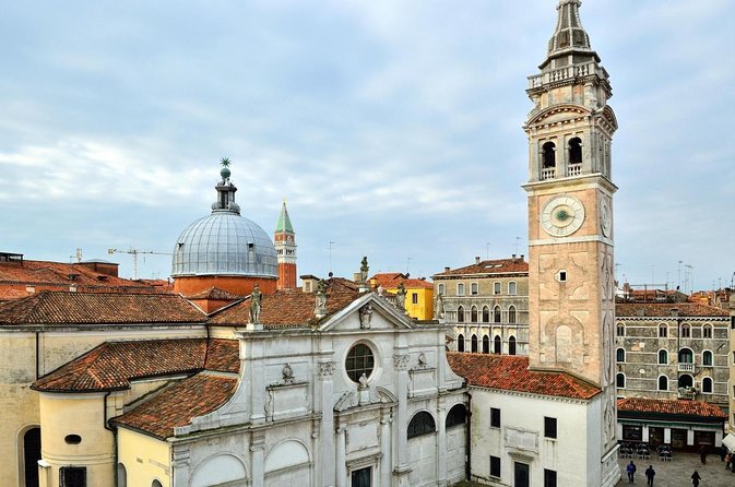 Walking Tour and Enchanting Gondola Journey in Venice - Key Highlights You’ll Feel Immediately