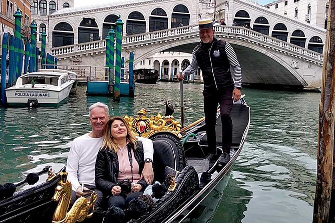 Walking Tour and Enchanting Gondola Journey in Venice - Price and Value: What $150.37 Buys in Real Time
