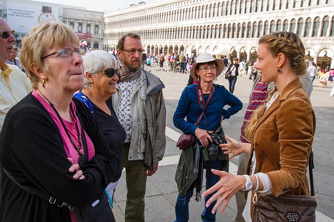 Welcome to Venice Group Tour St. Mark's Basilica & Gondola Ride - Meeting Point to Final Stop: Start at Rialto, End at Piazza San Marco